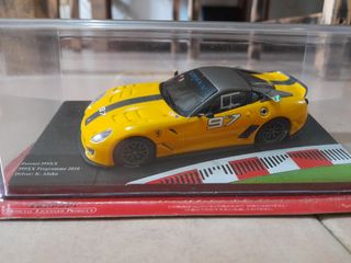 Vendo modellino Ferrari