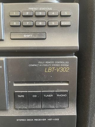 Cadena de musica SONY con tocadiscos