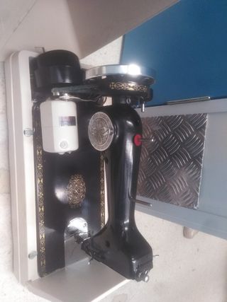 Máquina de cocer antigua