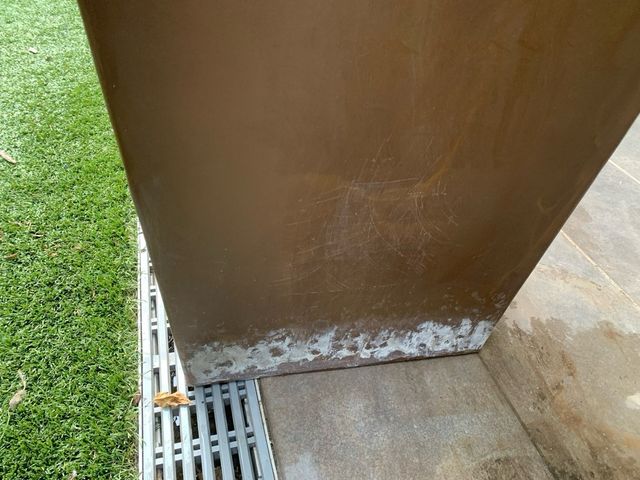 Macetero grande simil acero corten