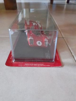 Vendo modellino Ferrari