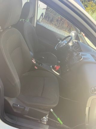Nissan Qashqai 2010 7 plazas