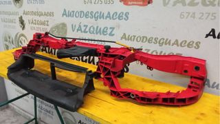 Frente fibra Rojo de Ford Focus III 2015