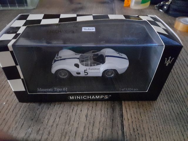 Vendo modellino Masarati