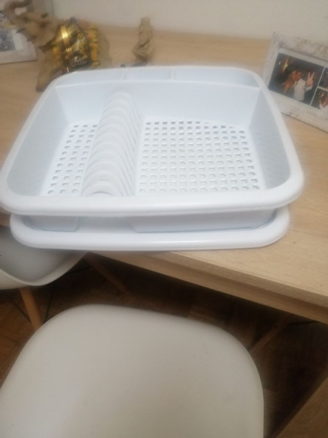 Escurreplatos y cubiertos