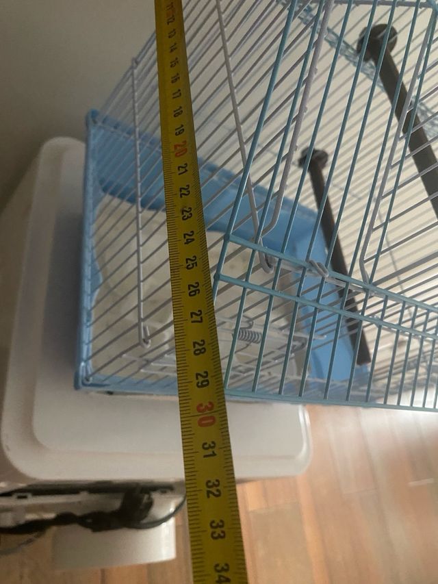 Jaula de pajaros azul