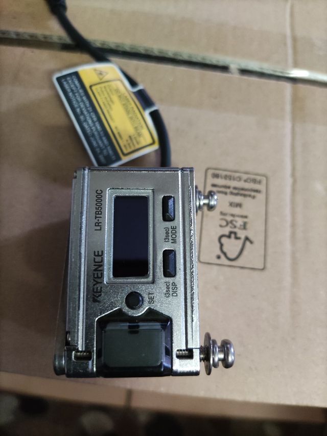 Sensore laser-  Keyence LR-TB5000C