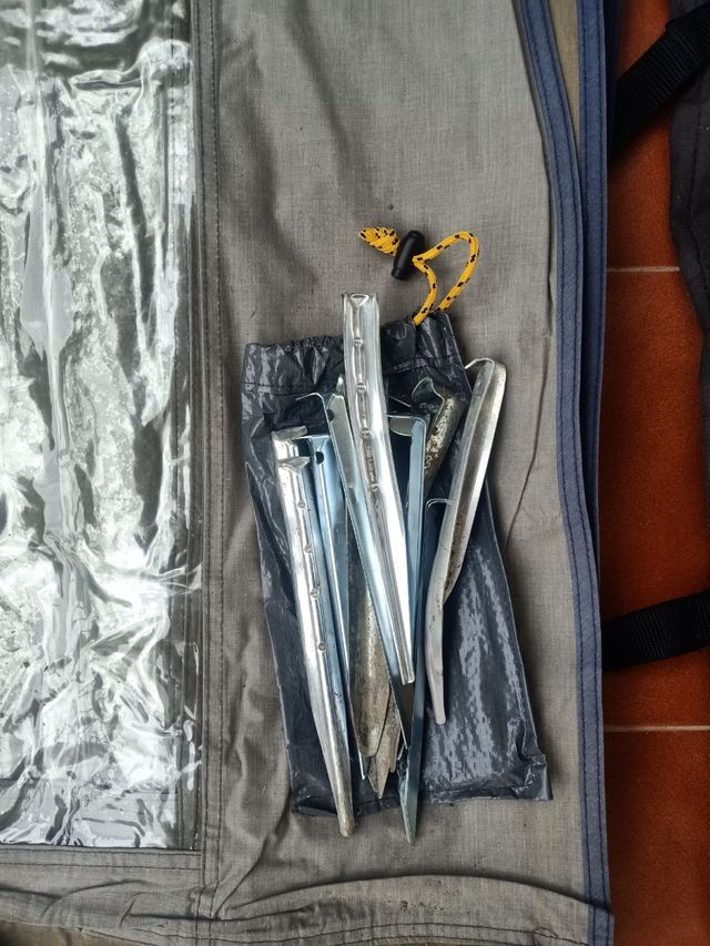 Paravientos Marca EURO TRAIL (holandés)