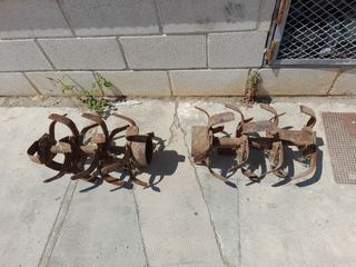 Vendo lote de dos piezas de motocultor.