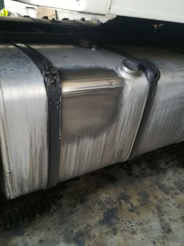 PASTA PULIR LLANTAS ALCOA CAMION