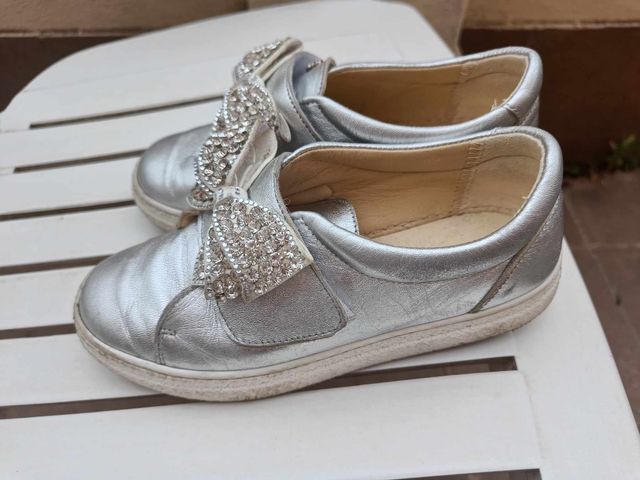 Zapatillas niña lazo brillantes talla 33