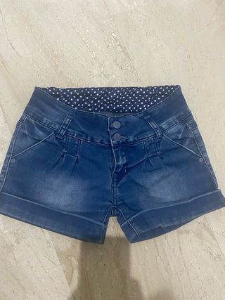 Pantalon vaquero corto