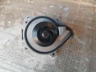 Bomba de agua Peugeot 207 sw sport cupe 
