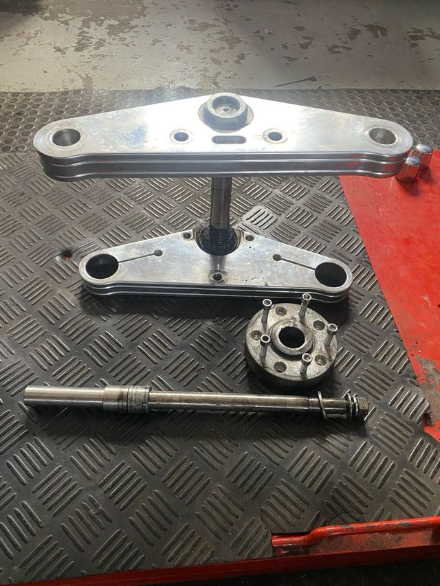 Tijas anchas para Harley Davidson