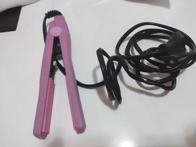 Mini plancha pelo