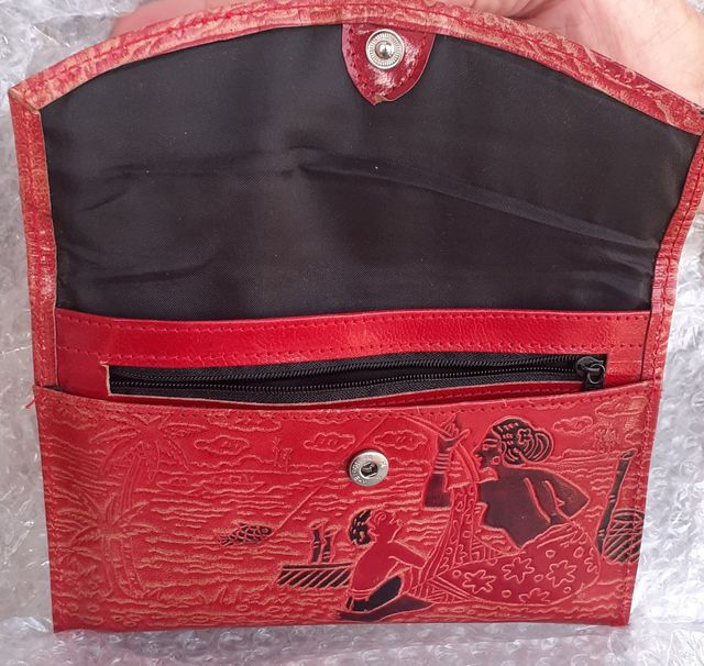 Monedero Kane-m piel con grabados