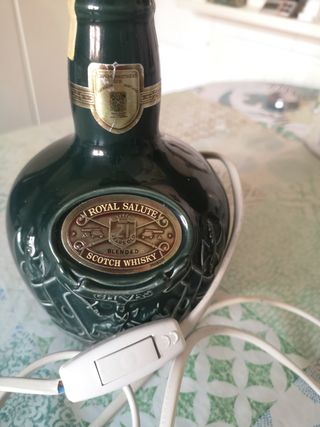 Lampada per bottiglie di whisky Chivas