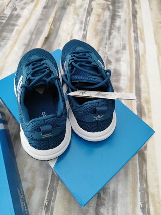 Zapatillas Adidas originales a estrenar 