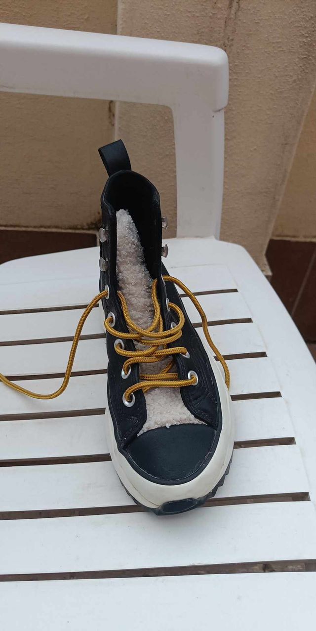Botas suela ancha borreguillo Converse casi nuevas