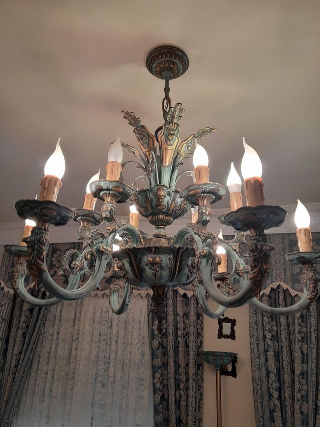 Lampara de bronce maciza de coleccionista