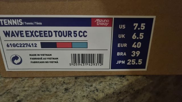 Mizuno wave exceed tour 5