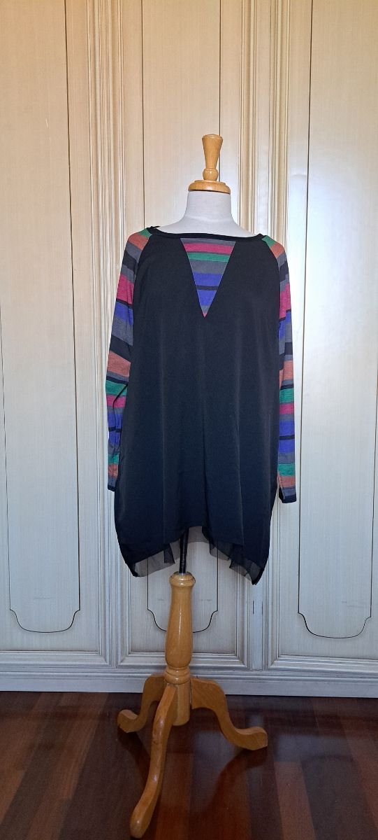 Fiorella Rubino. Maglia righe colorate