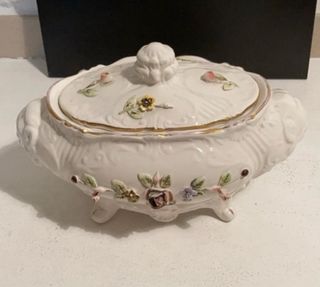 Centrotavola ceramica Capodimonte