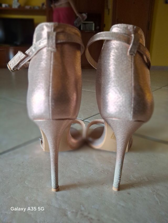 Décolleté alte 10 cm numero 39