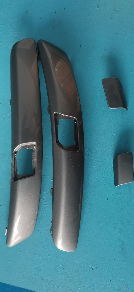 Se venden molduras golf V