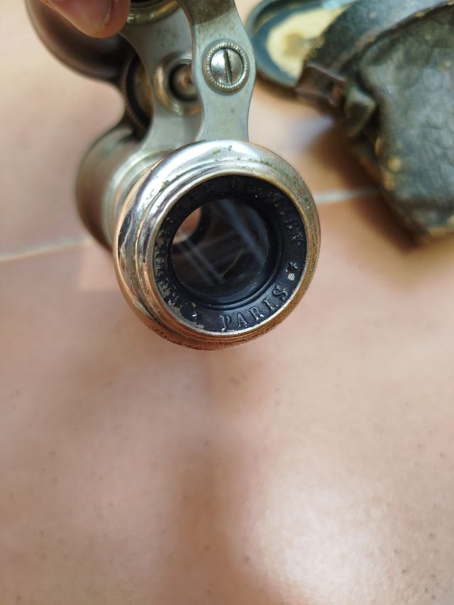 Prismáticos Antiguos