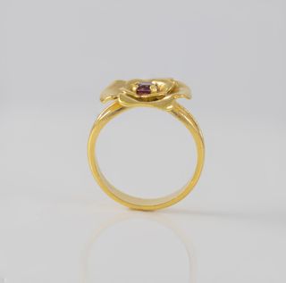 Anillo Tous Flor oro amarillo 18k con piedra rosa