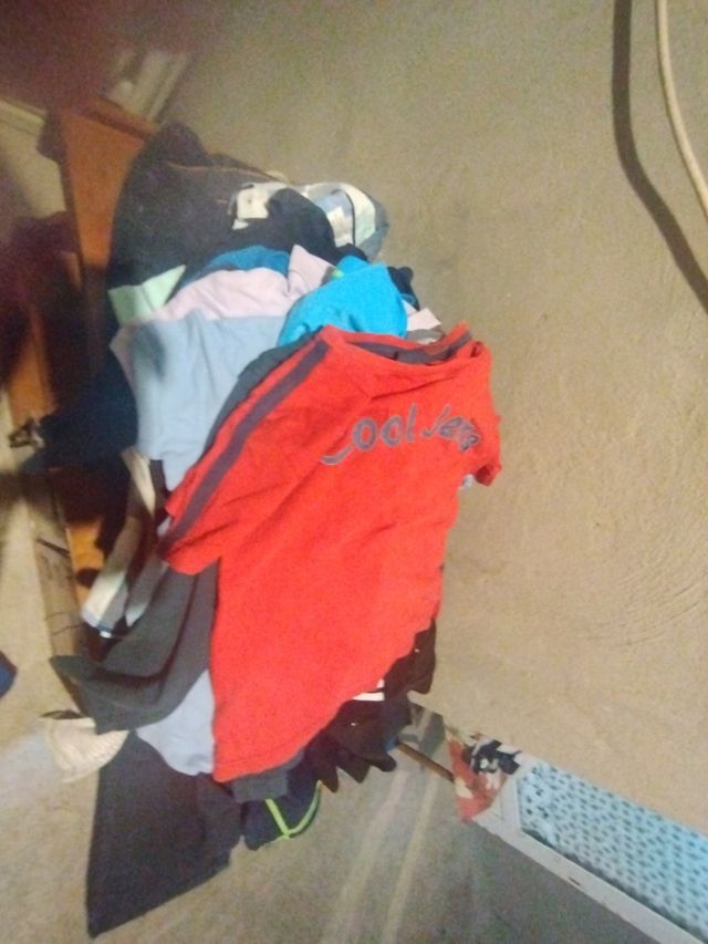 Lote de Ropa de niños 7/8 un 26