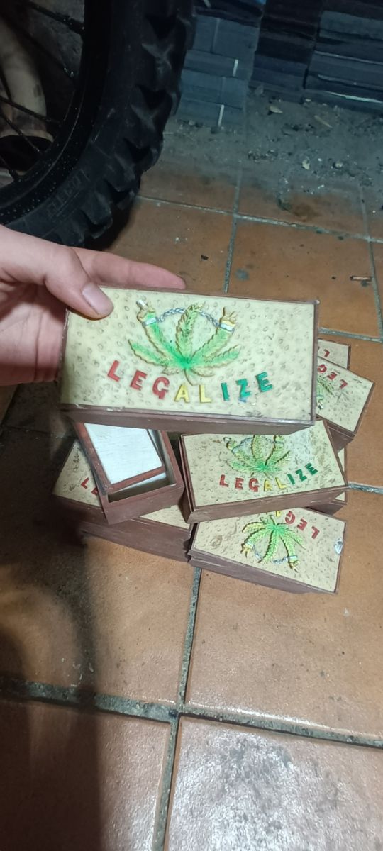 Cajita  de porcelana