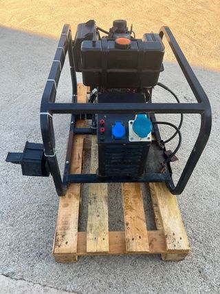 GENERADOR DIESEL LOMBARDINI 6LD435