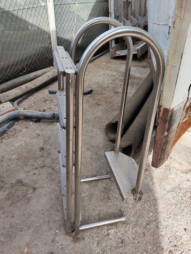 Escalera plegable de baño para barco