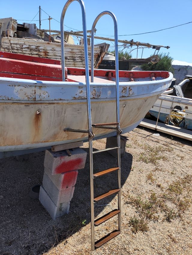 Escalera plegable de baño para barco