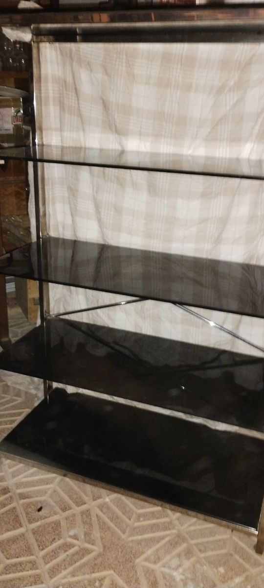 estantería , expositor