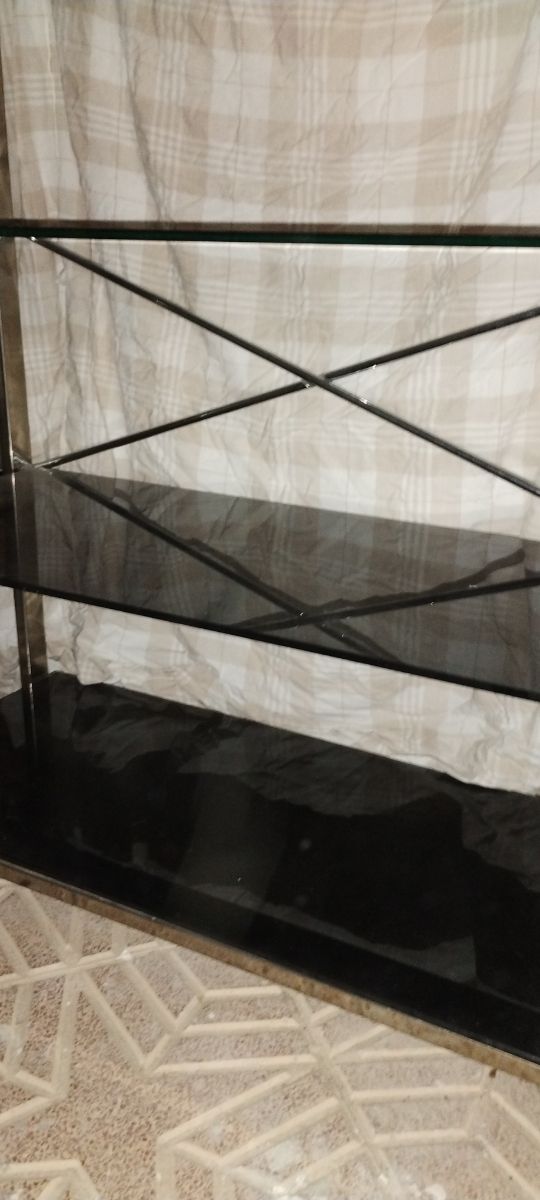 estantería , expositor