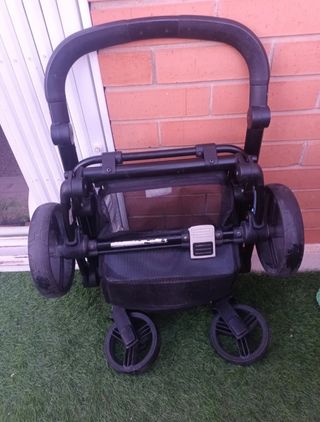 Cochecito gris y rosa. Bee cool 4 piezas