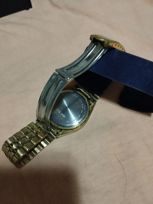 RELOJ HOMBRE/DORADO