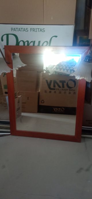 Espejo con luz, tulipas