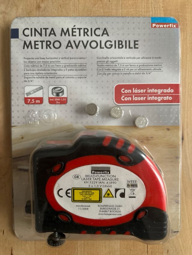 Cinta metrica con laser 7.5metros