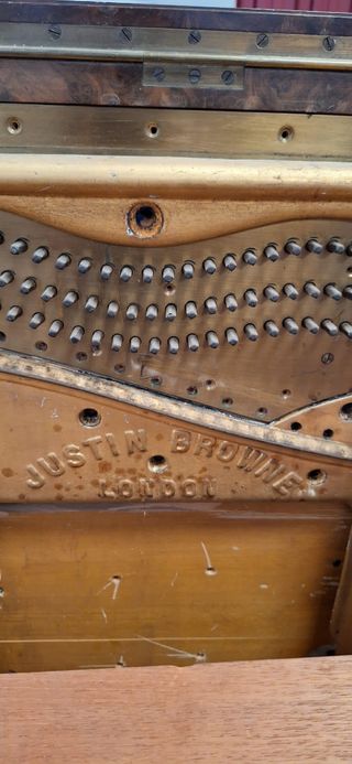 Piano antiguo decoración