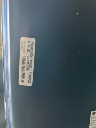 TV 42” LG estroeada