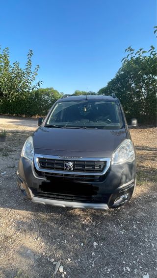 Peugeot Partner Tepee 2017 – Buen estado y extras