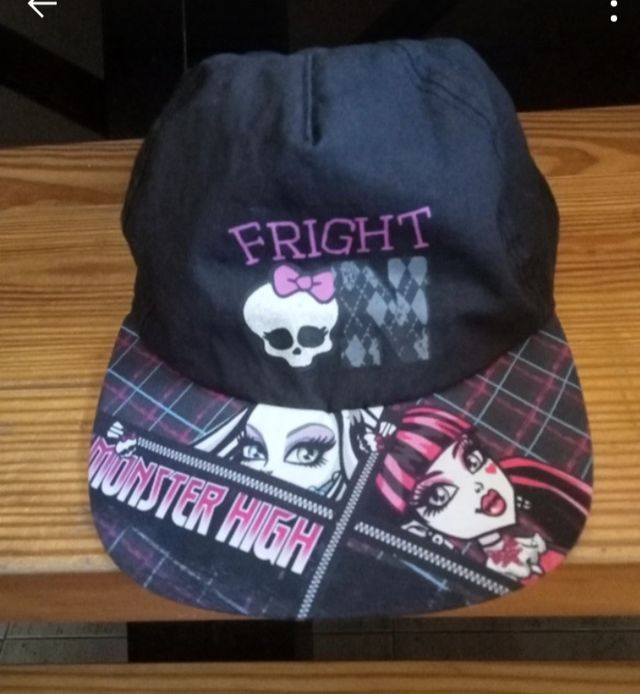 Gorra Monster high