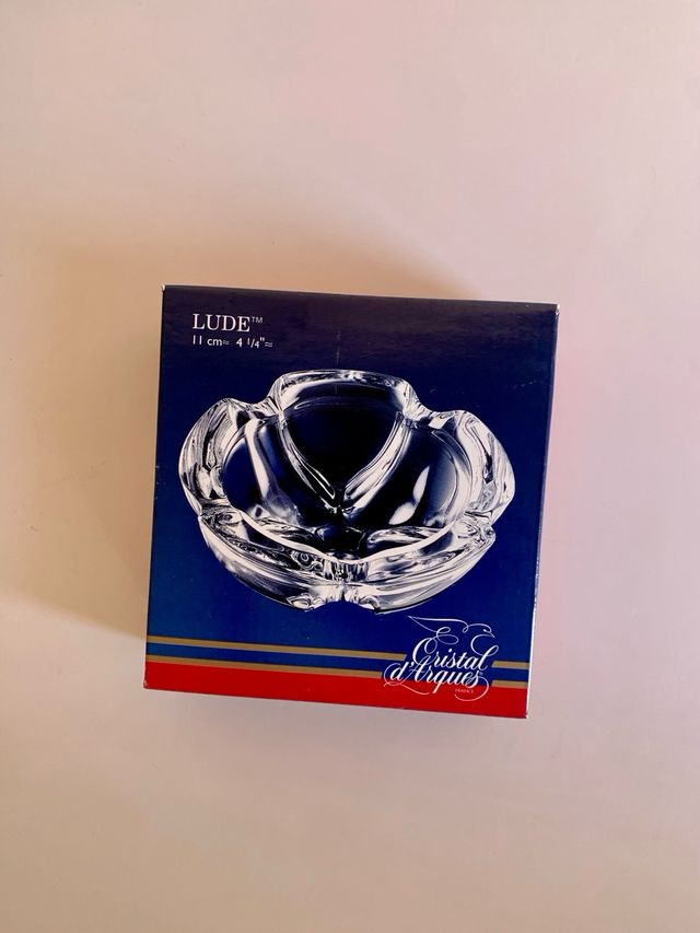 Cenicero. Cristal y plata