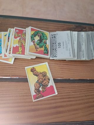 99 cromos diferentes SUPERHÉROES 1980 Fher 