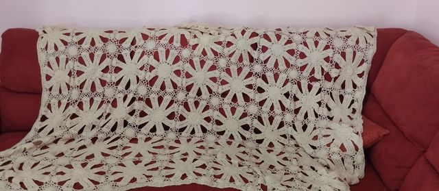 Splendida coperta in maglia 