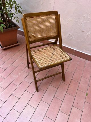 Sedia in legno pieghevole vintage